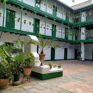 La Puerta Verde De Las Setas De Seville